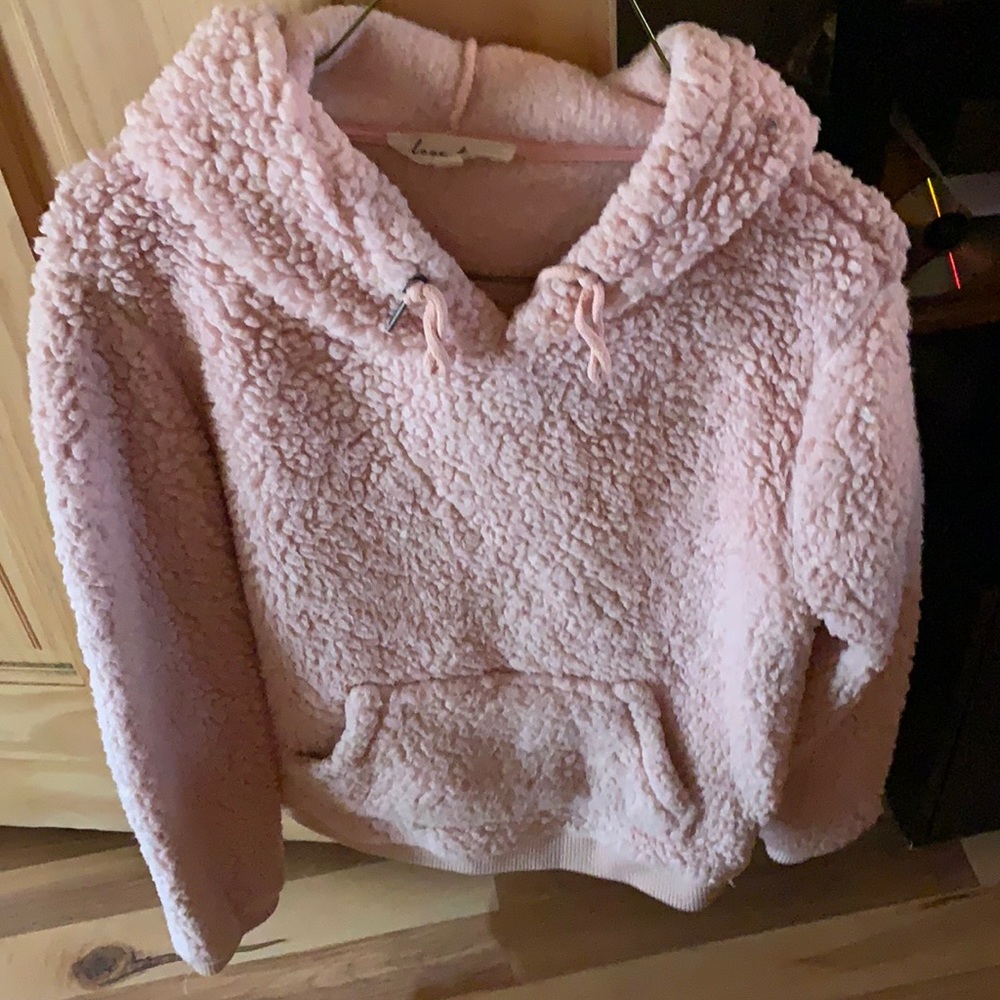 Softest Pink Sherpa Hoodie Sz S Love Tree EUC